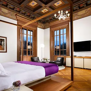 Palazzo Montemartini Rome, A Radisson Collection Ρώμη